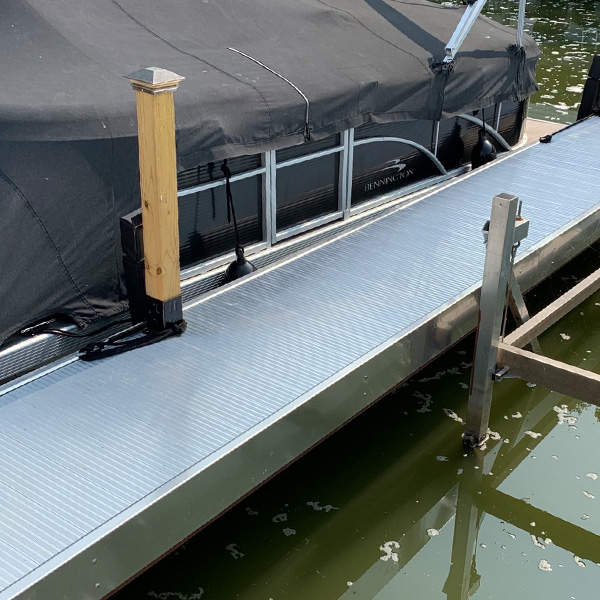EAM-0565 dock plank installed